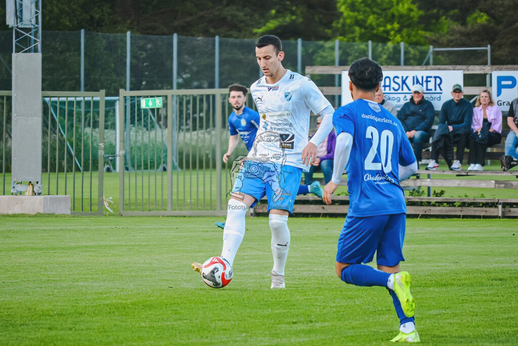 Tung Toyota Cup‑förlust för IFK Berga – passivitet och felpass bäddade för 1–3 mot Primetime FC